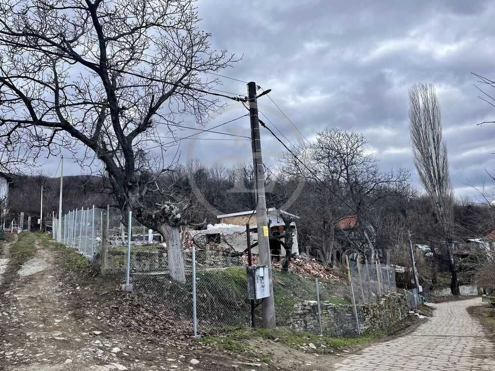 Реф. 2162 Парцел в регулация / с. Извор