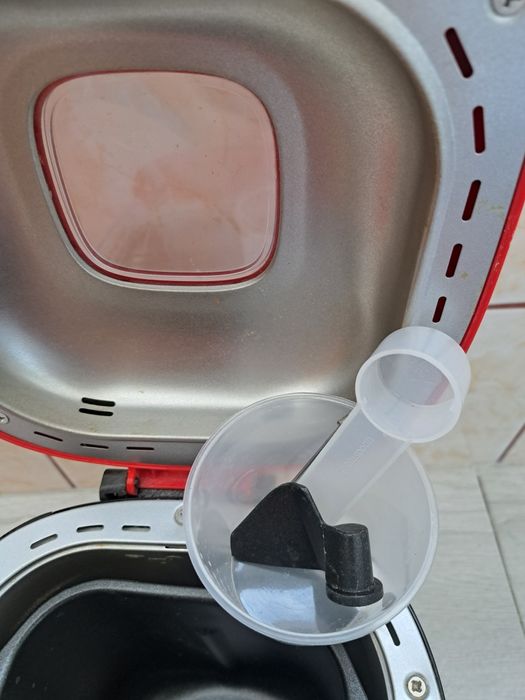 Aparat de facut paine