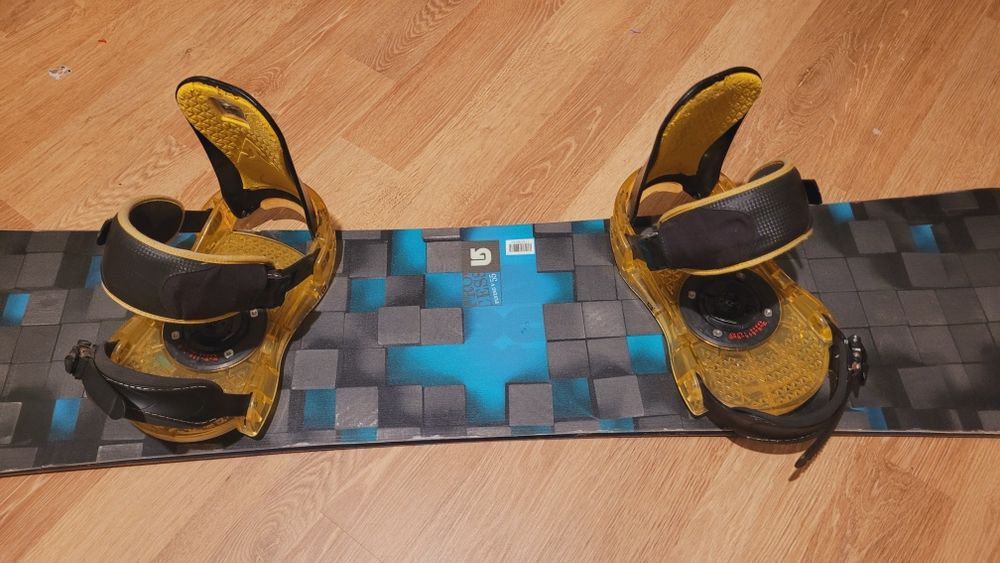 Placa snowboard Burton 155 cu legături Burton 3D