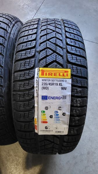 235/45/19.PIRELLI 4бр