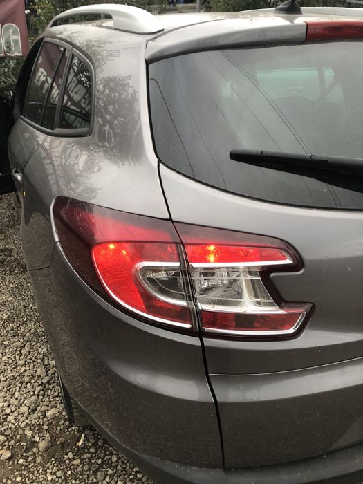 Stop / tripla Renault Megane 3 Facelift Break Combi