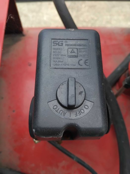 Два броя Компресори по  500литра