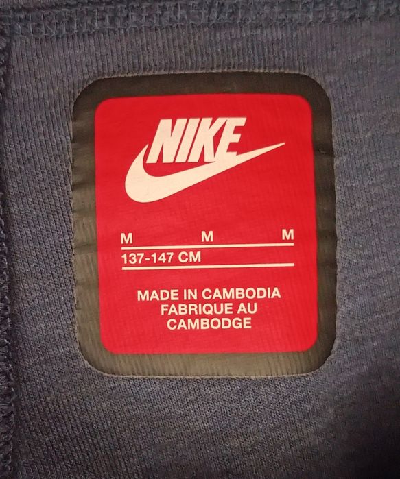 Nike Tech Fleece Sweatpants оригинално долнище ръст 137-147см Найк