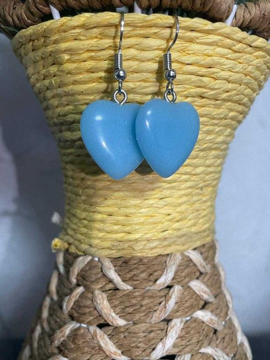 Серьги с камнем удачи