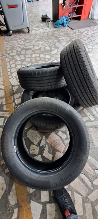 Se vând 4 anvelope vara Eco contact 6 Continental  215/60R17