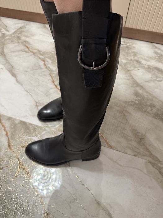 Продам женские сапоги  зимние