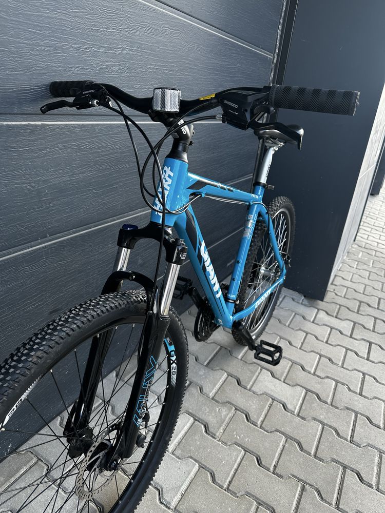 Велосипед Giant ATX 27.5” 3x8 L”