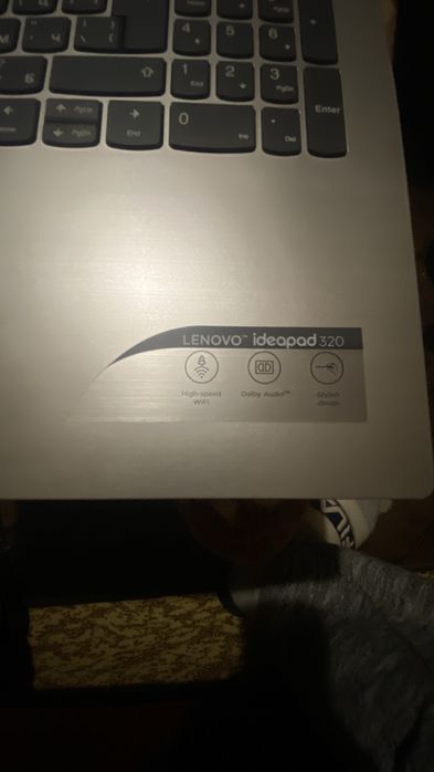 Lenovo 320 на части батерия перфектна