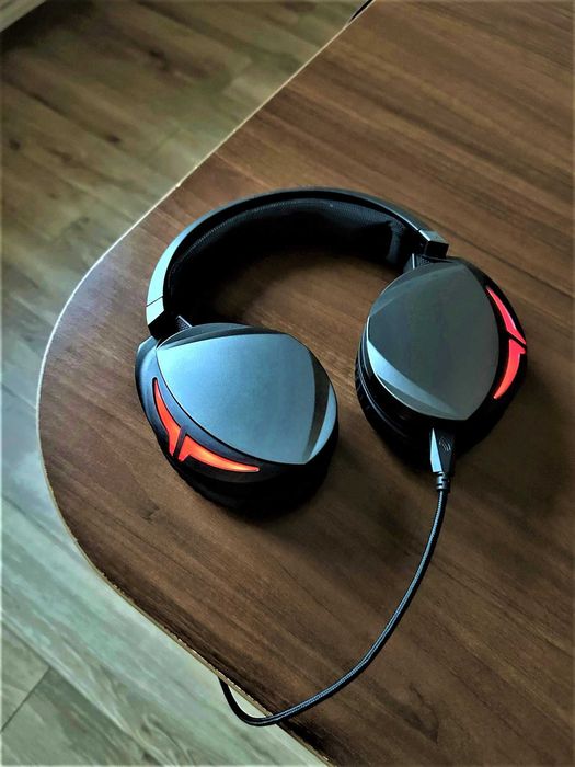 Casti gaming Asus ROG STRIX Fusion 300 7.1