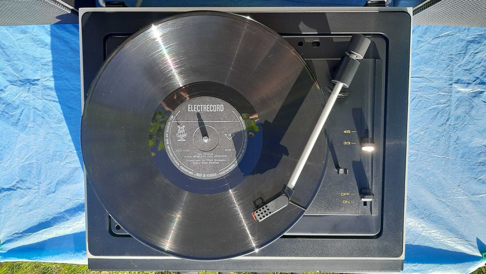 Pick-up stereo Tesla NZC - 040, 2 x boxe originale, Czechoslovakia