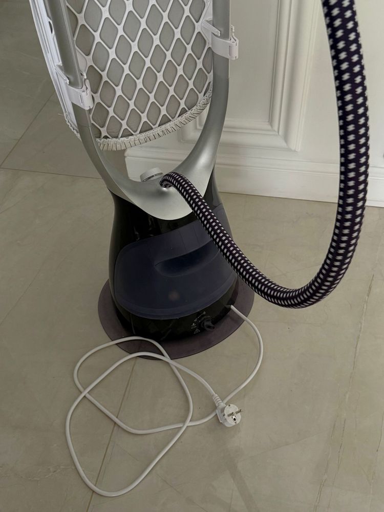 Уред Гладене с пара Philips Comfort Touch Plus