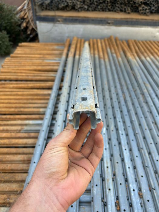 Vand spaleri zincati