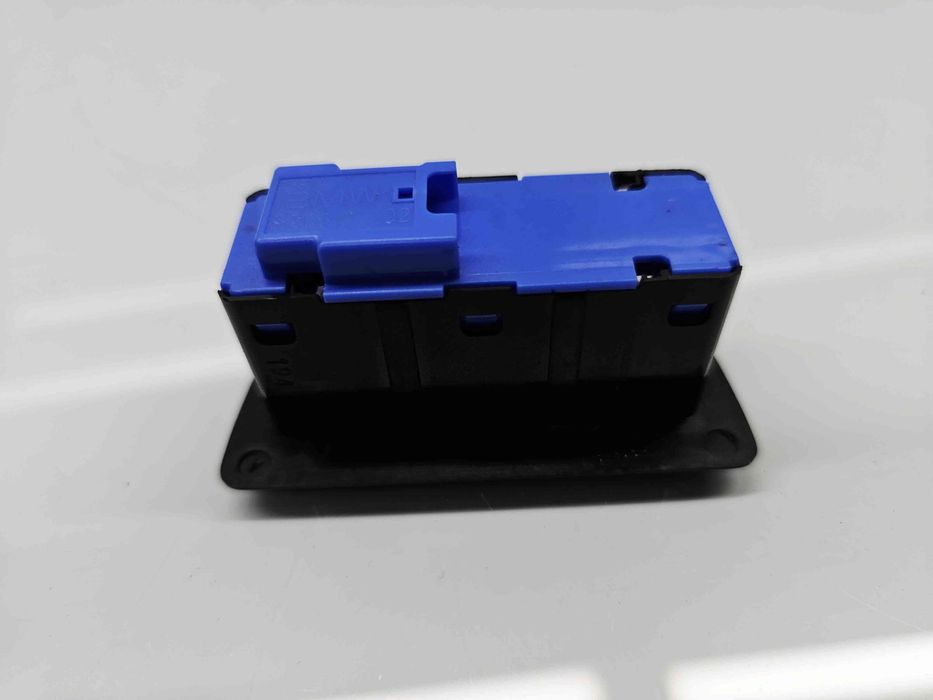 Buton deschidere portbagaj Bmw 3 Touring (F31) [Fabr 2012-2017] 92751