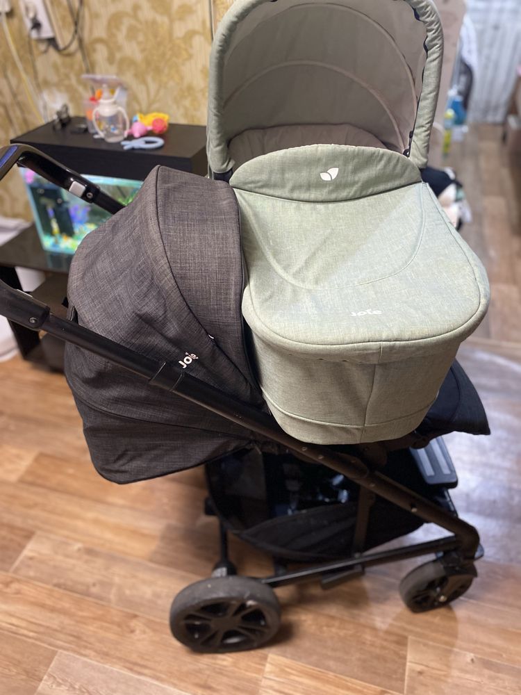 Коляска Joie Chrome 2в1