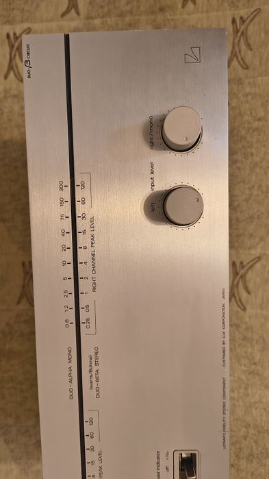 Amplificator final Luxman M120A