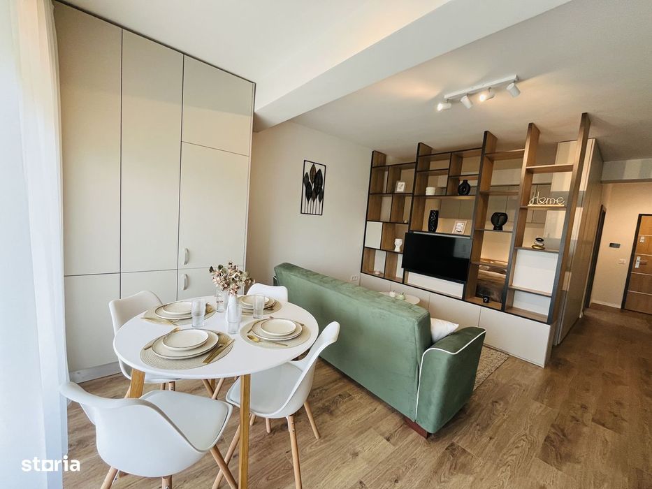 Garsoniera la vila cu 2 etaje, balcon 7.6m, aer conditionat