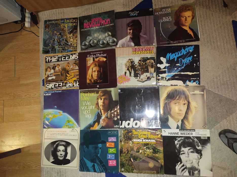 Vinyl-uri nezgâriate, NEZGÂRIATE! PRET NEG.