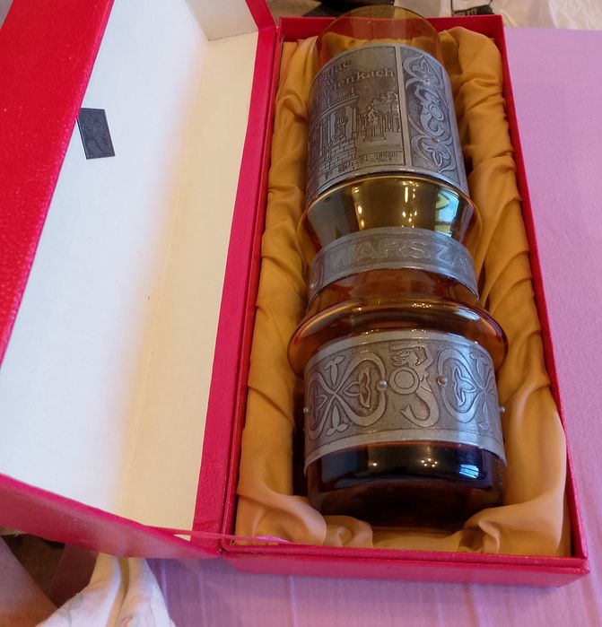 продавам вази и украси