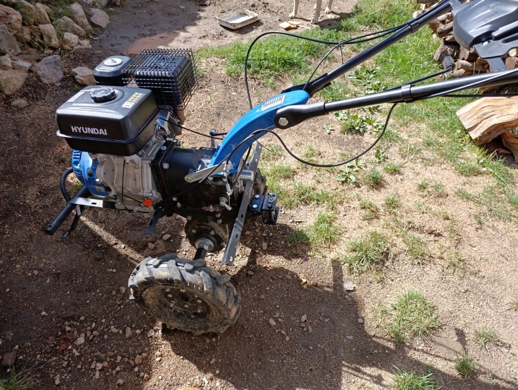 Продавам  култиватор