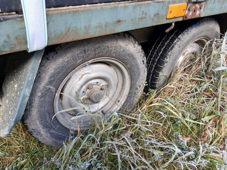 Vând remorcă stare bună