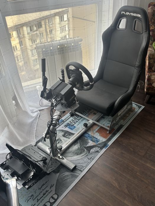 Moza r5 playseat evolution