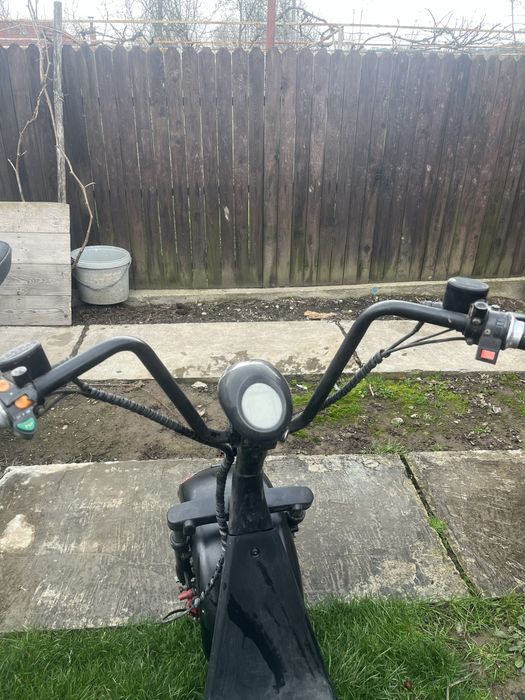 Vand scuter electric