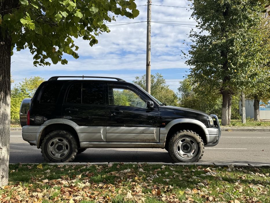 Suzuki Grand Vitara 4x4 - fara rugina