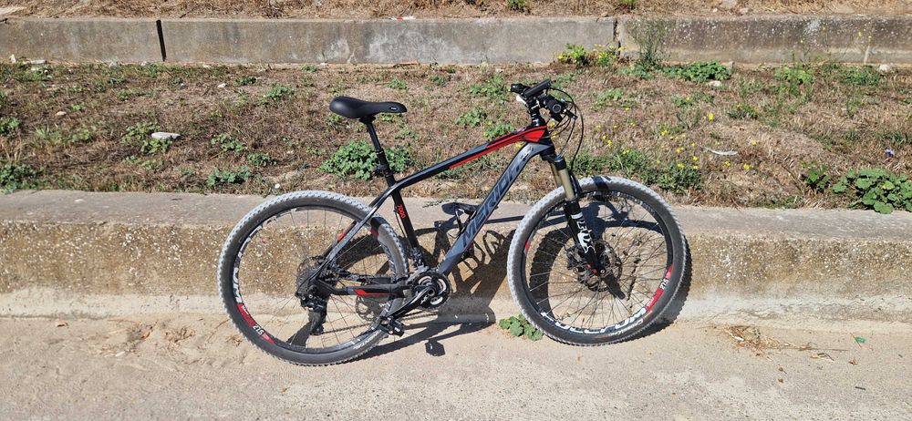 Bicicleta Merida Big Seven 7000 Carbon furca FOX roti 27,5