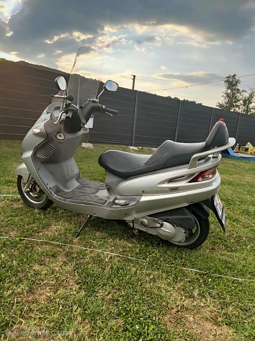 Vand scuter 125cc si 150cc