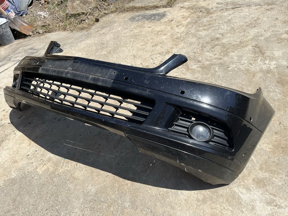 Предна броня за Mercedes w204