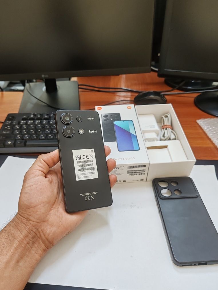 Redmi note 13 12/256gb(2024)ideal ochilmagan usta kurmagan aybi yuq