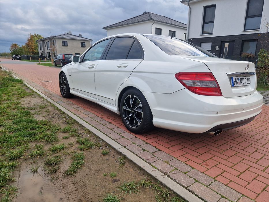 Mercedes Benz C200 PAKET AMG LINE