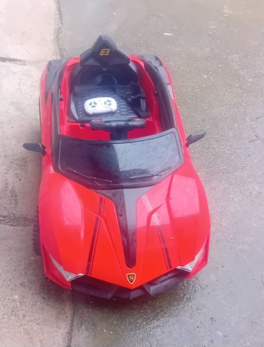 Детска кола с акумулатор