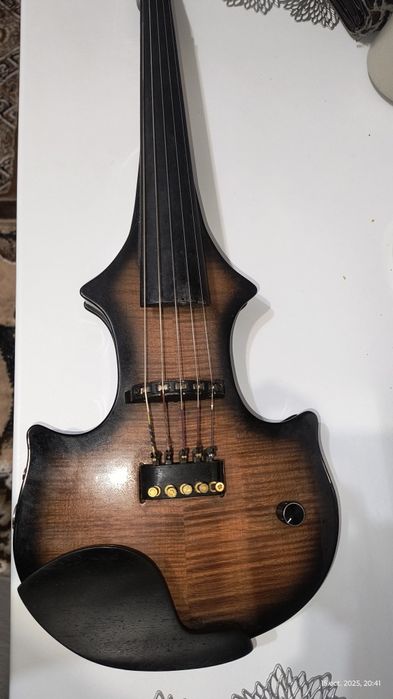 Vioară zeta (copie)