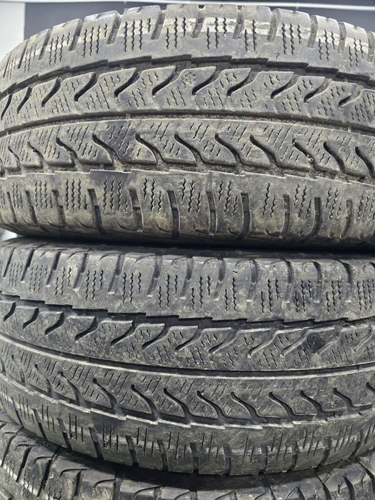 4x 225/70/15C M+S GOODYEAR 2022 Stare excelentă