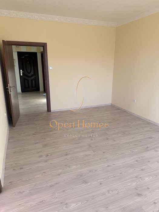 Продава се Тристаен апартамент в Пловдив, Тракия - 70 кв.м за 1600 €/кв.м - Снимка #5