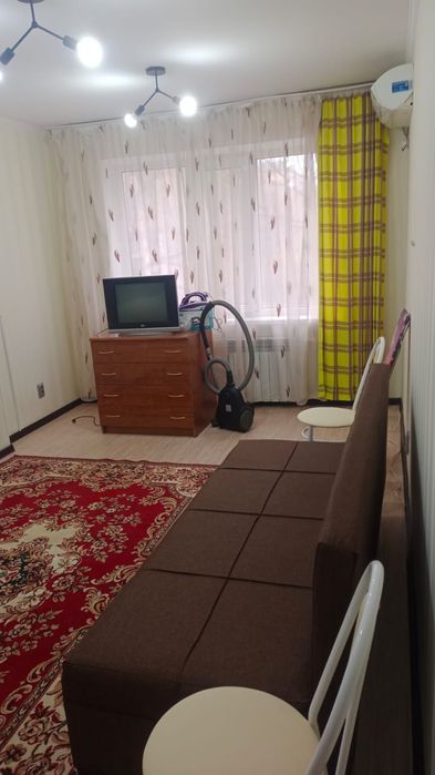 Сдам 2 комнатную квартиру район школы 17, 39