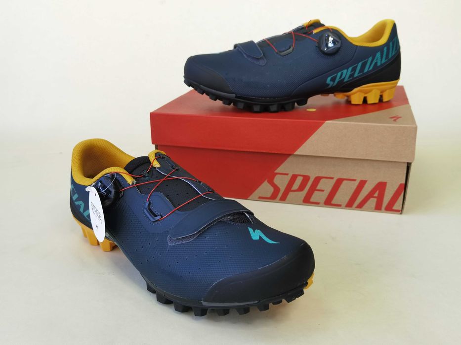 Ghete ciclism 42 43 44 incaltaminte bicicleta Adidasi  SPECIALIZED Noi