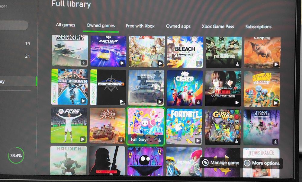 Consola Microsoft XBOX ONE ,20 jocuri,maneta ,cabluri