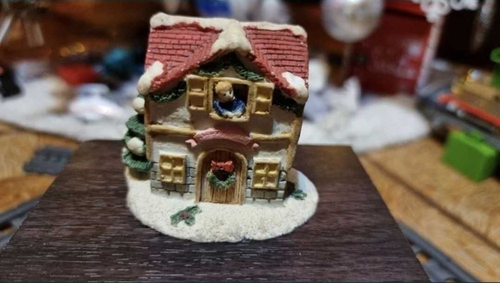 Decoratiune micro doll house vintage bibelou figurina