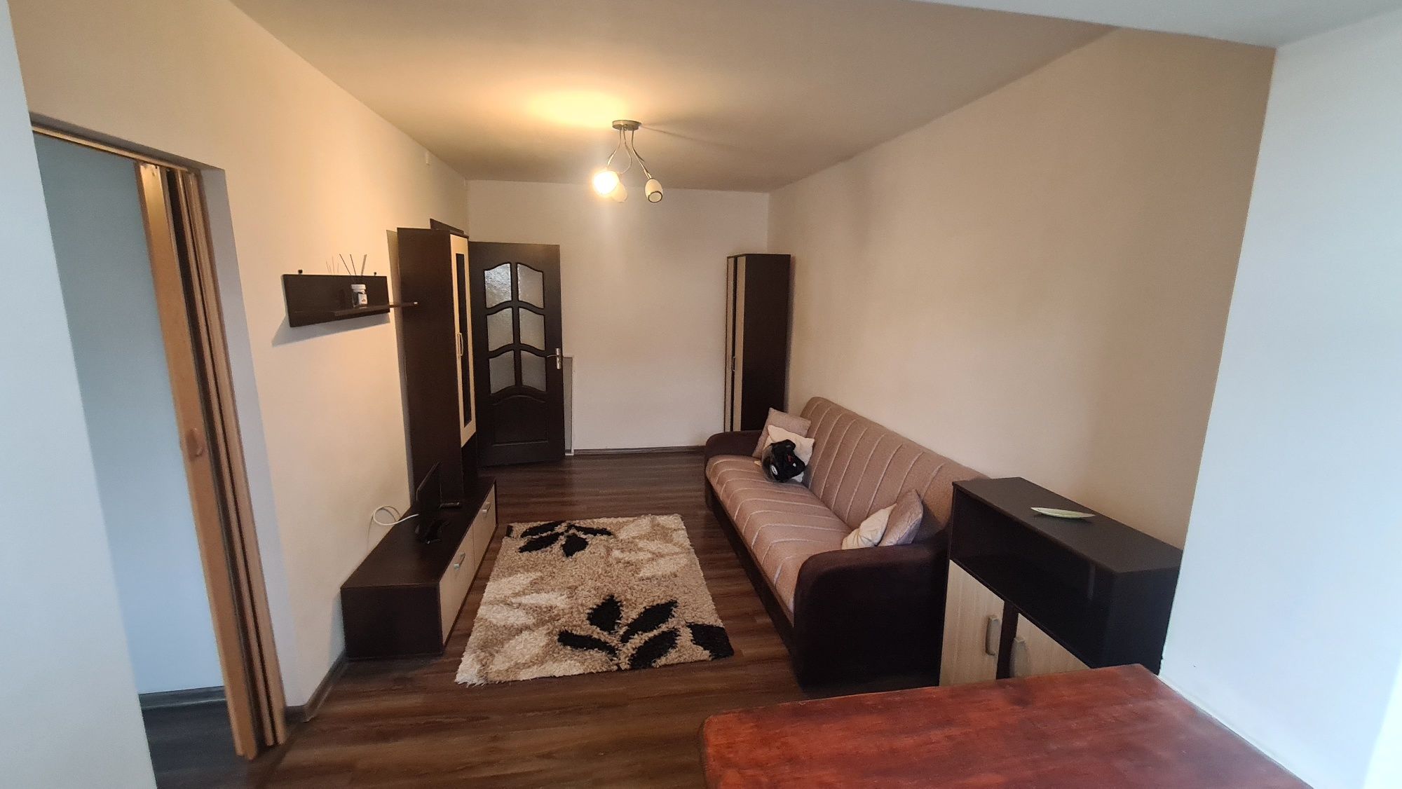 Regim hotelier langa liceul cerna 120 lei
