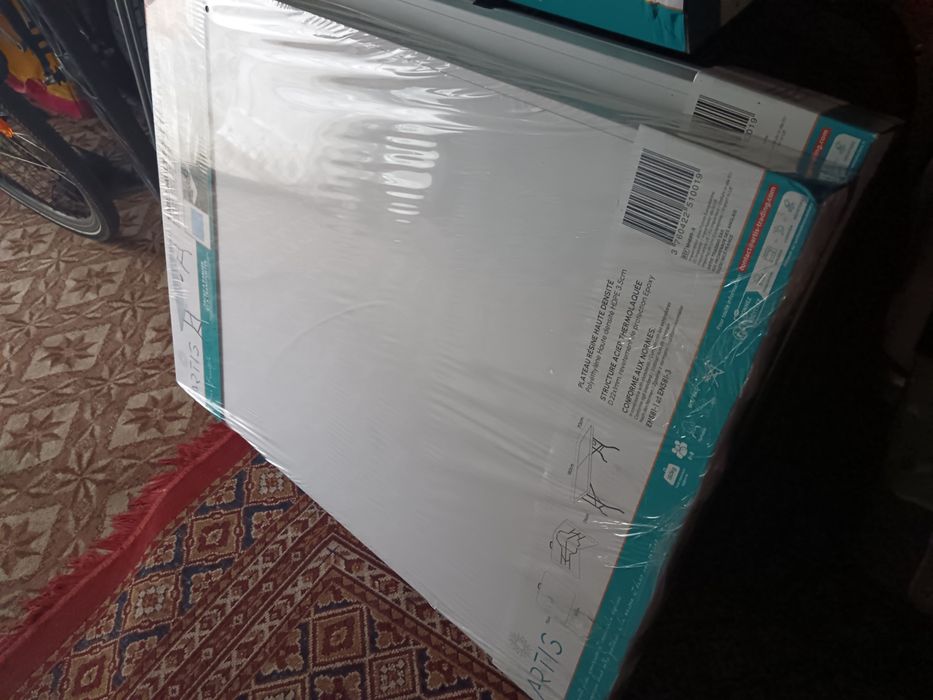 Masă pliabilă nouă