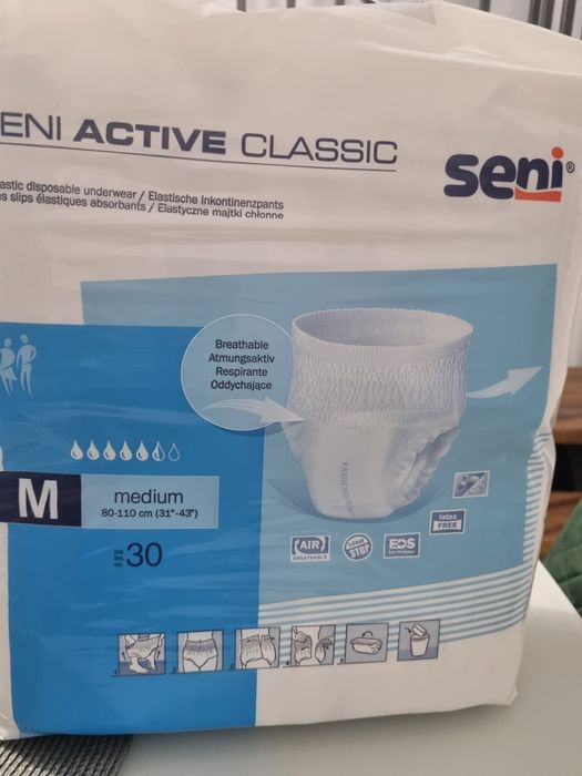 Vând pampers chiloti  seni  adulti mărimea M