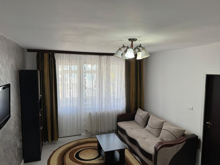 Închiriez apartament ultracentral