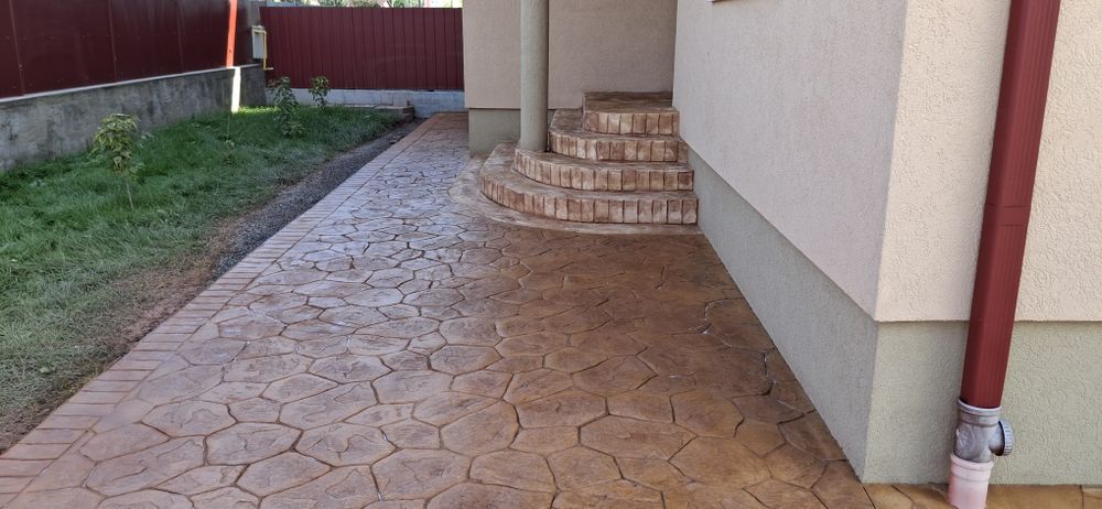 Beton Amprentat și Vertical