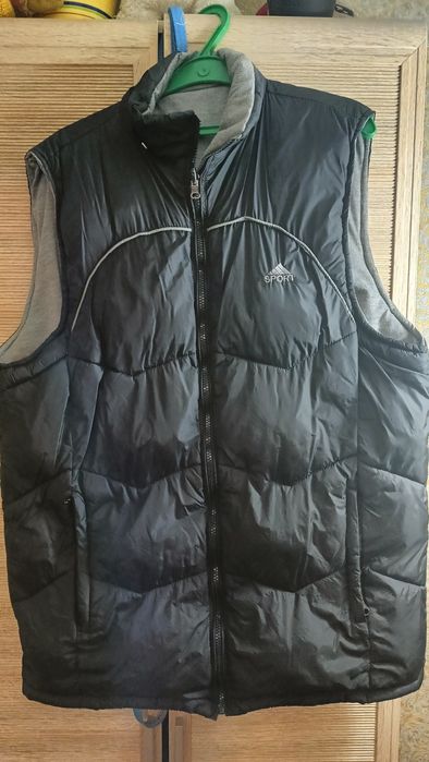 Мужская жилетка, безрукавка зимняя 46-48