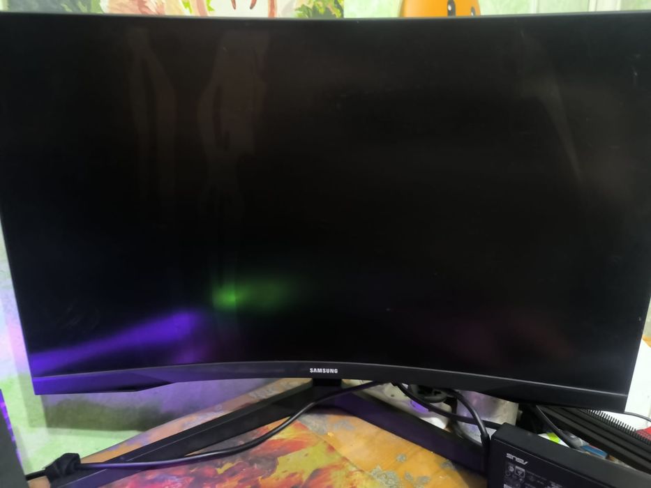 Монитор на запчасти