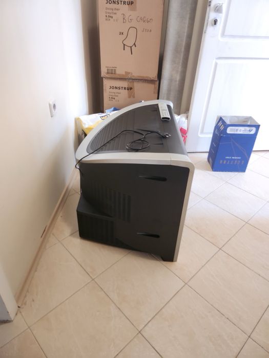 Спешно!!!Телевизор SONY WEGA 29 инча