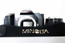 Aparat foto film Minolta 5000 cu obiectiv 35-70 F4 perfect functional