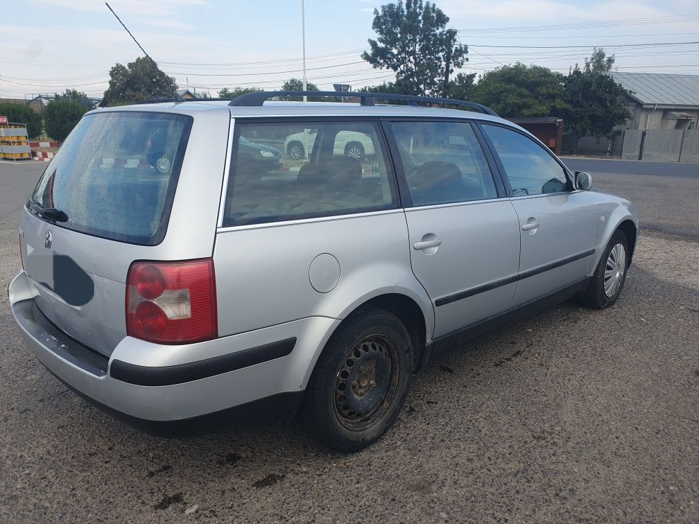 Volkswagen Passat 2002 1.6mpi+Gpl